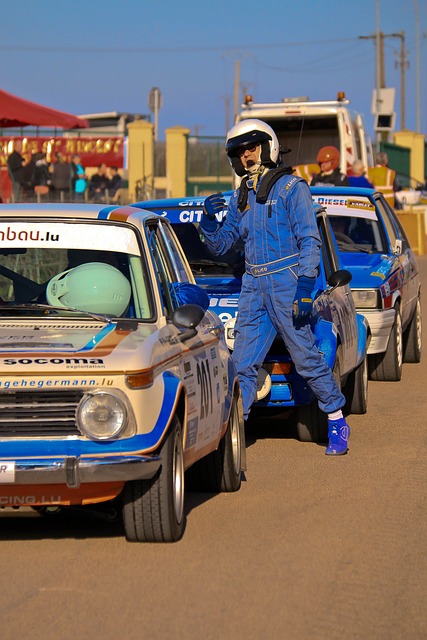 发掘其中的 发掘其中的